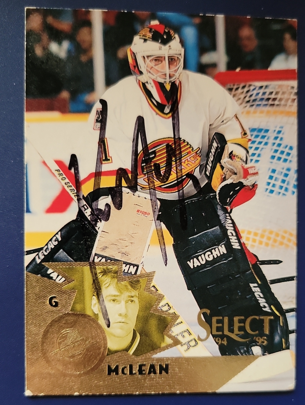 SIGNED Vancouver Canucks Goalie Hockey Card - Kirk McLean (Select '94-'95)